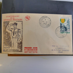 Lot de 72 lettres, commémoratifs du monde 1839-1952 en un album. Lot de 72 lettres, commémoratifs du monde 1839-1952 en un album.