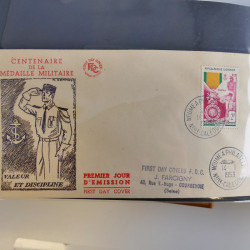 Lot de 72 lettres, commémoratifs du monde 1839-1952 en un album. Lot de 72 lettres, commémoratifs du monde 1839-1952 en un album.