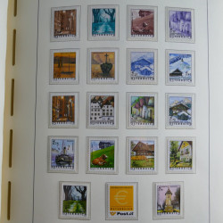 Collection timbres d'Autriche 2000-2018 neuf** en album lux. Collection timbres d'Autriche 2000-2018 neuf** en album lux.