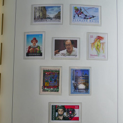 Collection timbres d'Autriche 2000-2018 neuf** en album lux. Collection timbres d'Autriche 2000-2018 neuf** en album lux.