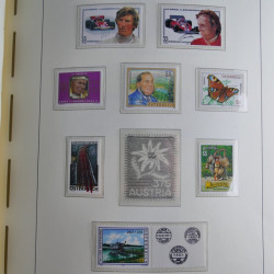 Collection timbres d'Autriche 2000-2018 neuf** en album lux. Collection timbres d'Autriche 2000-2018 neuf** en album lux.