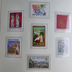 Collection timbres d'Autriche 2000-2018 neuf** en album lux. Collection timbres d'Autriche 2000-2018 neuf** en album lux.