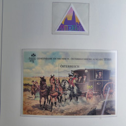 Collection timbres d'Autriche 2000-2018 neuf** en album lux. Collection timbres d'Autriche 2000-2018 neuf** en album lux.