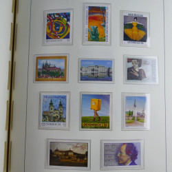 Collection timbres d'Autriche 2000-2018 neuf** en album lux. Collection timbres d'Autriche 2000-2018 neuf** en album lux.