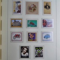Collection timbres d'Autriche 2000-2018 neuf** en album lux. Collection timbres d'Autriche 2000-2018 neuf** en album lux.