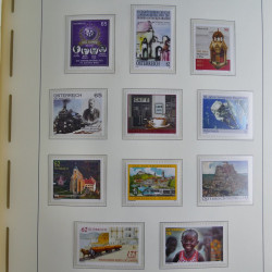 Collection timbres d'Autriche 2000-2018 neuf** en album lux. Collection timbres d'Autriche 2000-2018 neuf** en album lux.