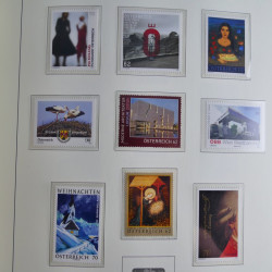 Collection timbres d'Autriche 2000-2018 neuf** en album lux. Collection timbres d'Autriche 2000-2018 neuf** en album lux.