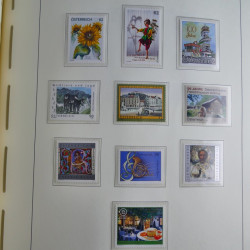 Collection timbres d'Autriche 2000-2018 neuf** en album lux. Collection timbres d'Autriche 2000-2018 neuf** en album lux.