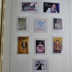 Collection timbres d'Autriche 2000-2018 neuf** en album lux. Collection timbres d'Autriche 2000-2018 neuf** en album lux.