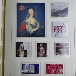 Collection timbres d'Autriche 2000-2018 neuf** en album lux. Collection timbres d'Autriche 2000-2018 neuf** en album lux.