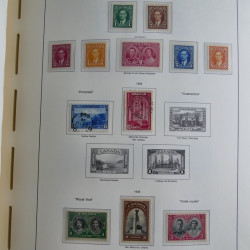 Collection timbres de Canada 1879-1992 neufs et oblitérés en album lux. Collection timbres de Canada 1879-1992 neufs et oblitérés en album lux.