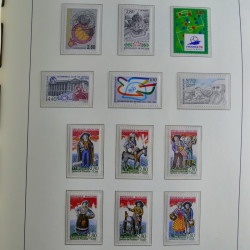Collection timbres de France 1993-2002 neufs en album lux. Collection timbres de France 1993-2002 neufs en album lux.