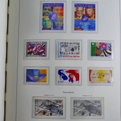 Collection timbres de France 1993-2002 neufs en album lux. Collection timbres de France 1993-2002 neufs en album lux.