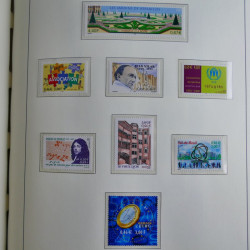 Collection timbres de France 1993-2002 neufs en album lux. Collection timbres de France 1993-2002 neufs en album lux.