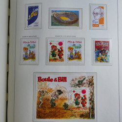 Collection timbres de France 1993-2002 neufs en album lux. Collection timbres de France 1993-2002 neufs en album lux.