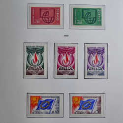 Collection timbres de France 1993-2002 neufs en album lux. Collection timbres de France 1993-2002 neufs en album lux.