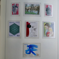 Collection timbres de France 1967-1992 neufs en album lux. Collection timbres de France 1967-1992 neufs en album lux.