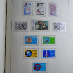 Collection timbres de France 1967-1992 neufs en album lux. Collection timbres de France 1967-1992 neufs en album lux.