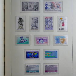 Collection timbres de France 1967-1992 neufs en album lux. Collection timbres de France 1967-1992 neufs en album lux.