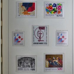 Collection timbres de France 1967-1992 neufs en album lux. Collection timbres de France 1967-1992 neufs en album lux.