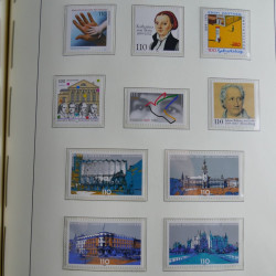 Collection timbres d'Allemagne Fédérale 1990-2007 neufs et oblitérés en album lux. Collection timbres d'Allemagne Fédérale 1990-2007 neufs et oblitérés en album lux.