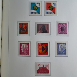 Collection timbres d'Allemagne Fédérale 1949-1989 neufs et oblitérés en album lux. Collection timbres d'Allemagne Fédérale 1949-1989 neufs et oblitérés en album lux.