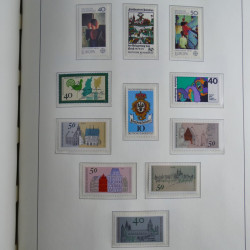 Collection timbres d'Allemagne Fédérale 1949-1989 neufs et oblitérés en album lux. Collection timbres d'Allemagne Fédérale 1949-1989 neufs et oblitérés en album lux.