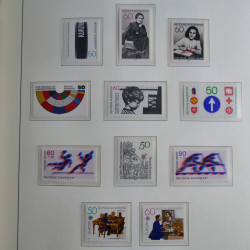 Collection timbres d'Allemagne Fédérale 1949-1989 neufs et oblitérés en album lux. Collection timbres d'Allemagne Fédérale 1949-1989 neufs et oblitérés en album lux.