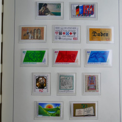 Collection timbres d'Allemagne Fédérale 1949-1989 neufs et oblitérés en album lux. Collection timbres d'Allemagne Fédérale 1949-1989 neufs et oblitérés en album lux.