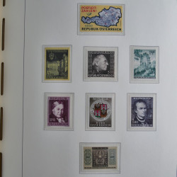 Collection timbres d'Autriche 1960-2000 neufs et oblitérés en album lux. Collection timbres d'Autriche 1960-2000 neufs et oblitérés en album lux.