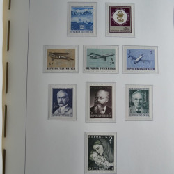 Collection timbres d'Autriche 1960-2000 neufs et oblitérés en album lux. Collection timbres d'Autriche 1960-2000 neufs et oblitérés en album lux.