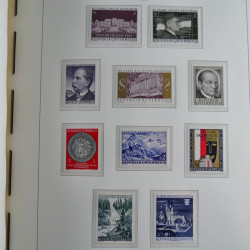 Collection timbres d'Autriche 1960-2000 neufs et oblitérés en album lux. Collection timbres d'Autriche 1960-2000 neufs et oblitérés en album lux.