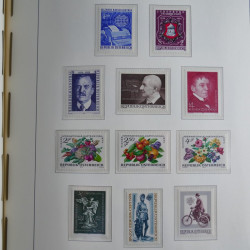 Collection timbres d'Autriche 1960-2000 neufs et oblitérés en album lux. Collection timbres d'Autriche 1960-2000 neufs et oblitérés en album lux.