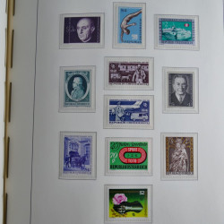 Collection timbres d'Autriche 1960-2000 neufs et oblitérés en album lux. Collection timbres d'Autriche 1960-2000 neufs et oblitérés en album lux.
