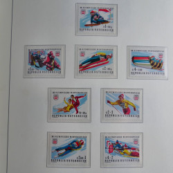 Collection timbres d'Autriche 1960-2000 neufs et oblitérés en album lux. Collection timbres d'Autriche 1960-2000 neufs et oblitérés en album lux.