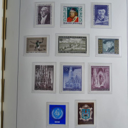 Collection timbres d'Autriche 1960-2000 neufs et oblitérés en album lux. Collection timbres d'Autriche 1960-2000 neufs et oblitérés en album lux.