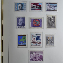 Collection timbres d'Autriche 1960-2000 neufs et oblitérés en album lux. Collection timbres d'Autriche 1960-2000 neufs et oblitérés en album lux.