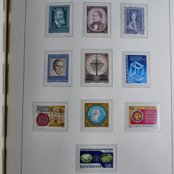 Collection timbres d'Autriche 1960-2000 neufs et oblitérés en album lux. Collection timbres d'Autriche 1960-2000 neufs et oblitérés en album lux.