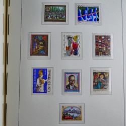 Collection timbres d'Autriche 1960-2000 neufs et oblitérés en album lux. Collection timbres d'Autriche 1960-2000 neufs et oblitérés en album lux.