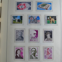 Collection timbres de Monaco 1981-2000 neufs en album lux. Collection timbres de Monaco 1981-2000 neufs en album lux.