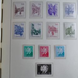 Collection timbres de Monaco 1981-2000 neufs en album lux. Collection timbres de Monaco 1981-2000 neufs en album lux.
