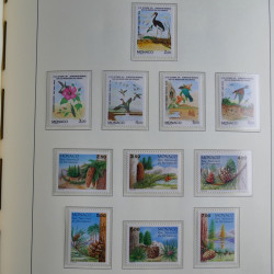 Collection timbres de Monaco 1981-2000 neufs en album lux. Collection timbres de Monaco 1981-2000 neufs en album lux.