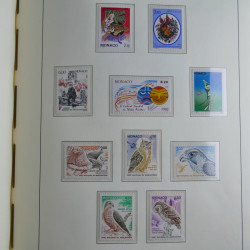 Collection timbres de Monaco 1981-2000 neufs en album lux. Collection timbres de Monaco 1981-2000 neufs en album lux.