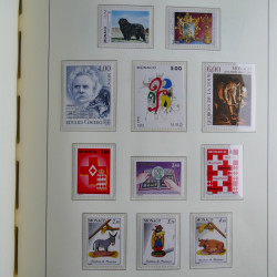 Collection timbres de Monaco 1981-2000 neufs en album lux. Collection timbres de Monaco 1981-2000 neufs en album lux.