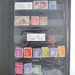 Lot de timbres de France 1892-2014 oblitérés en 6 albums.