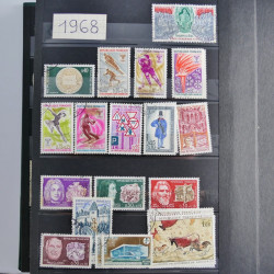 Lot de timbres de France 1892-2014 oblitérés en 6 albums.