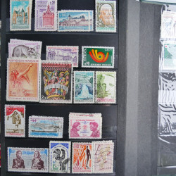 Lot de timbres de France 1892-2014 oblitérés en 6 albums.