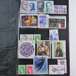 Lot de timbres de France 1892-2014 oblitérés en 6 albums.