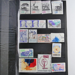 Lot de timbres de France 1892-2014 oblitérés en 6 albums.