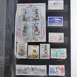 Lot de timbres de France 1892-2014 oblitérés en 6 albums.